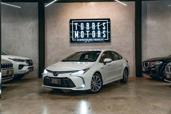 TOYOTA COROLLA 1.8 VVT-I HYBRID FLEX ALTIS PREMIUM CVT TOYOTA COROLLA 1.8 VVT-I HYBRID FLEX ALTIS PREMIUM CVT